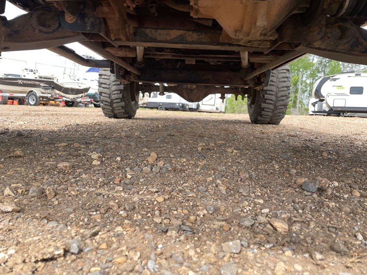 1997-chevrolet-tahoe-image-25