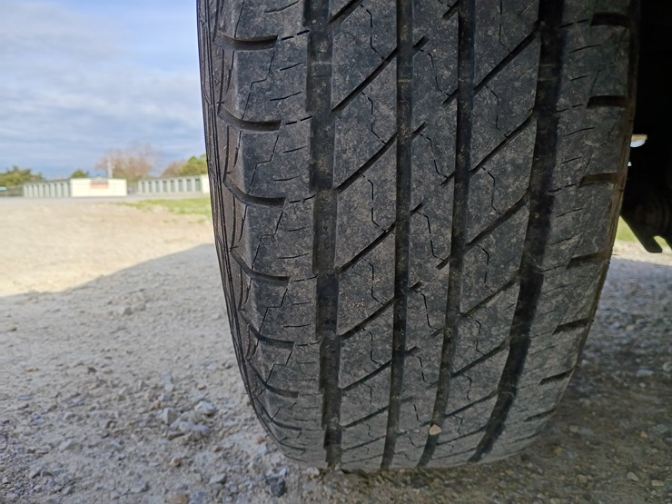 2012-dodge-1500-image-81