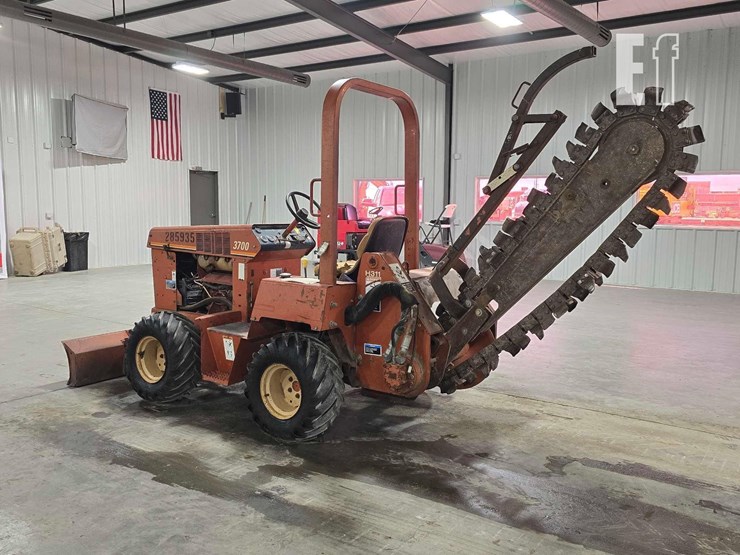 ditch-witch-3700dd-image-4