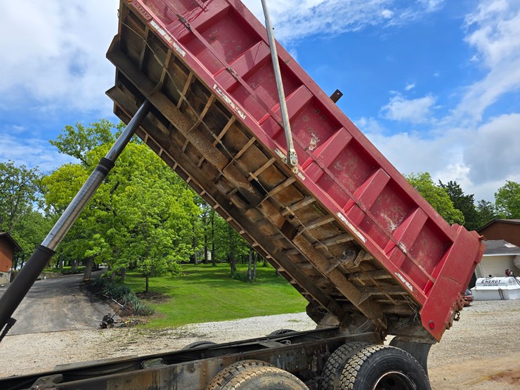 1998-international-9200-image-74