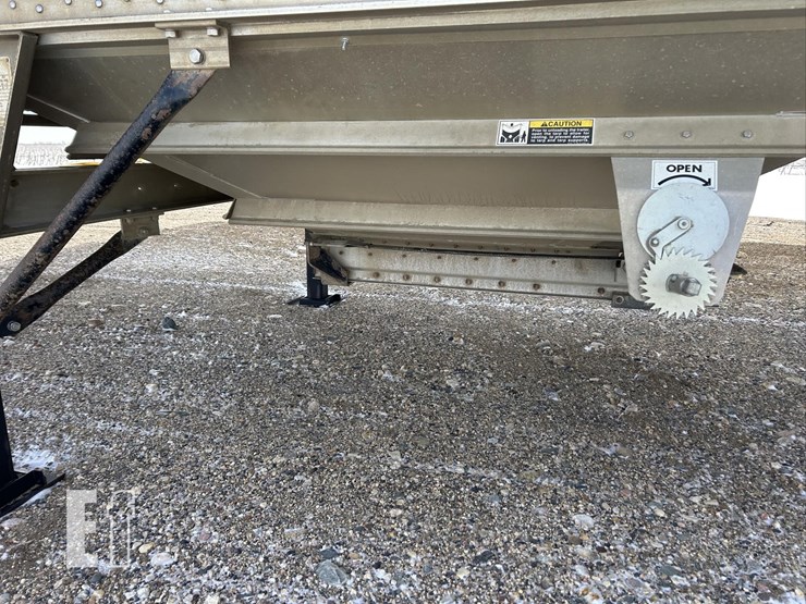 2009-wilson-grain-trailer-image-38