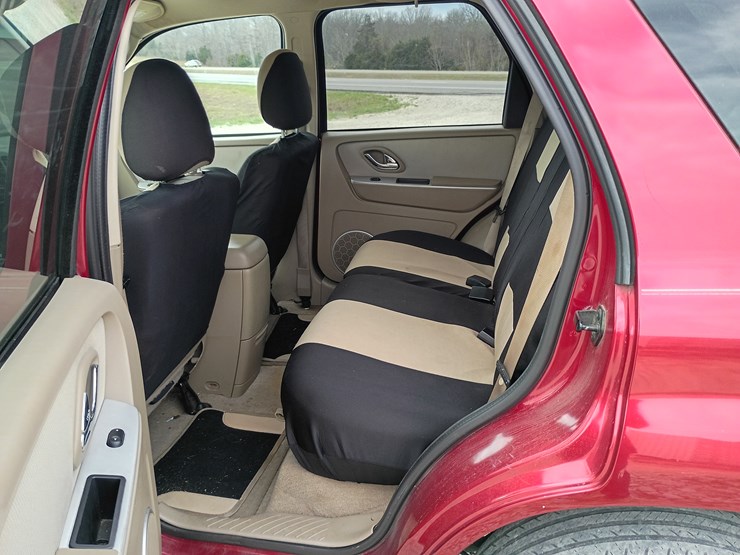 2005-mercury-mariner-image-52