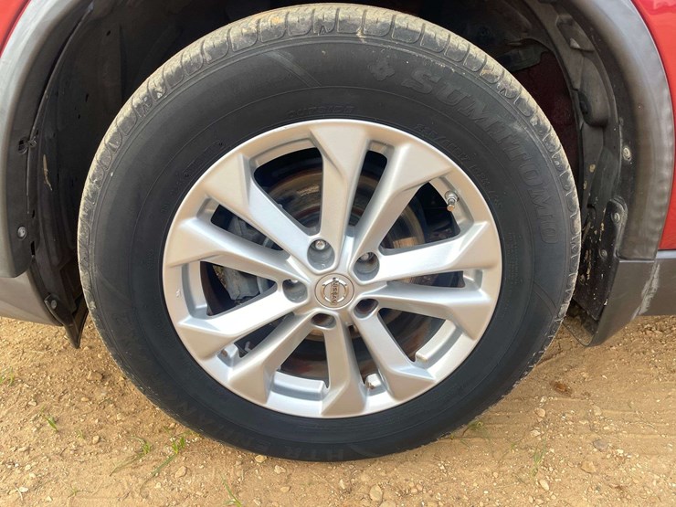 2015-nissan-rogue-image-18