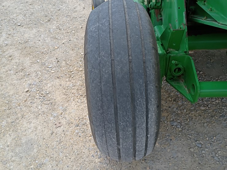 john-deere-458-image-30