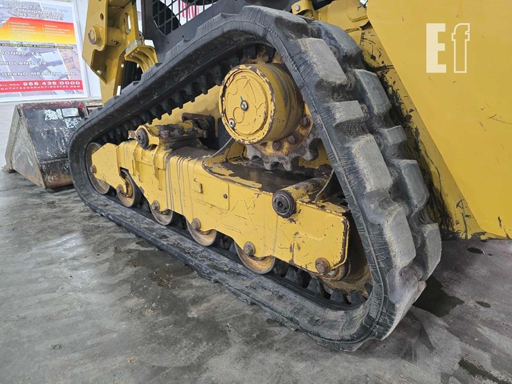 2020-caterpillar-249d-image-20