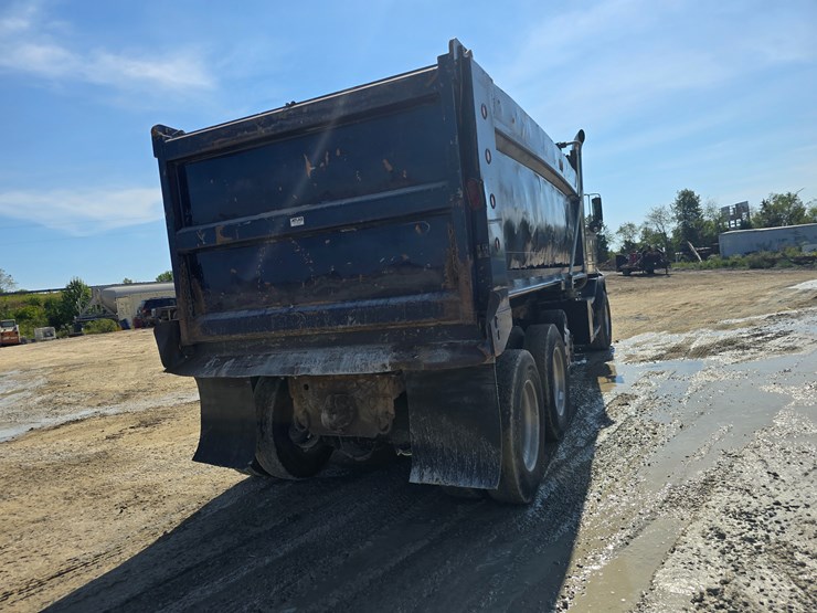 #21305-•-2003-kenworth-dump-truck-image-22