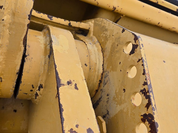 1996-caterpillar-953b-image-89