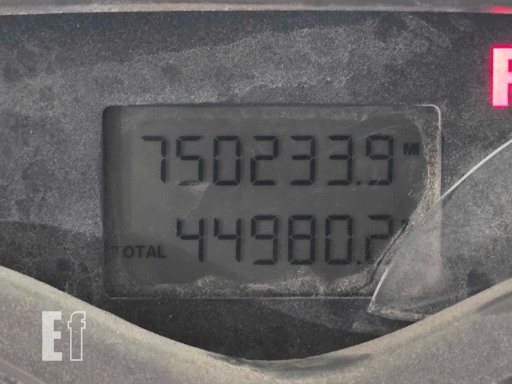 2005-mack-chn613-image-13