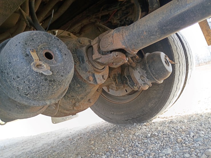 2005-ford-f750-image-117