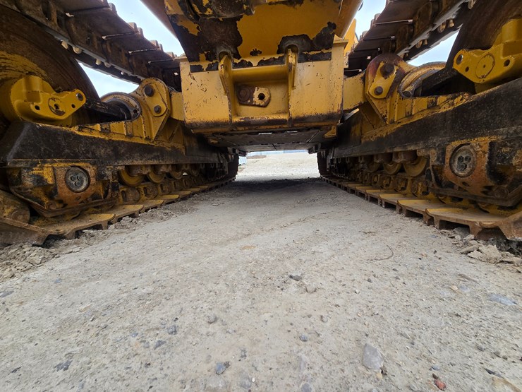 2001-caterpillar-963c-image-49