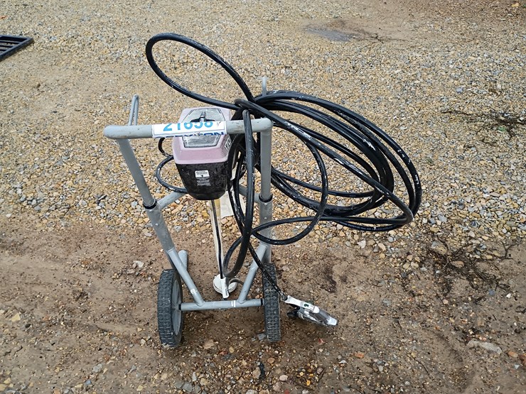 #21658-•-titan-airless-paint-sprayer-image-3