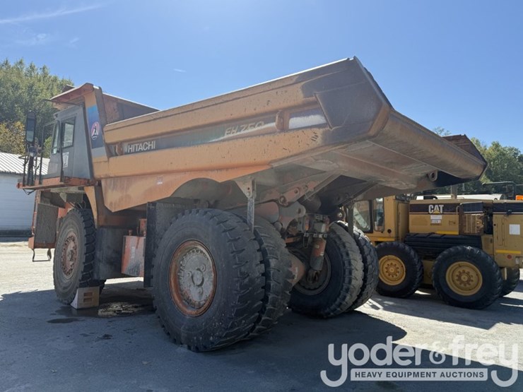 2006-hitachi-eh750-3-image-3