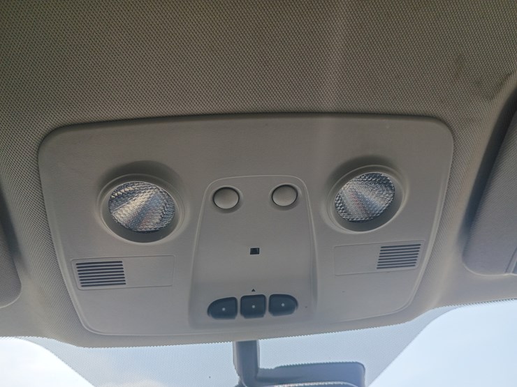 2017-gmc-acadia-image-56