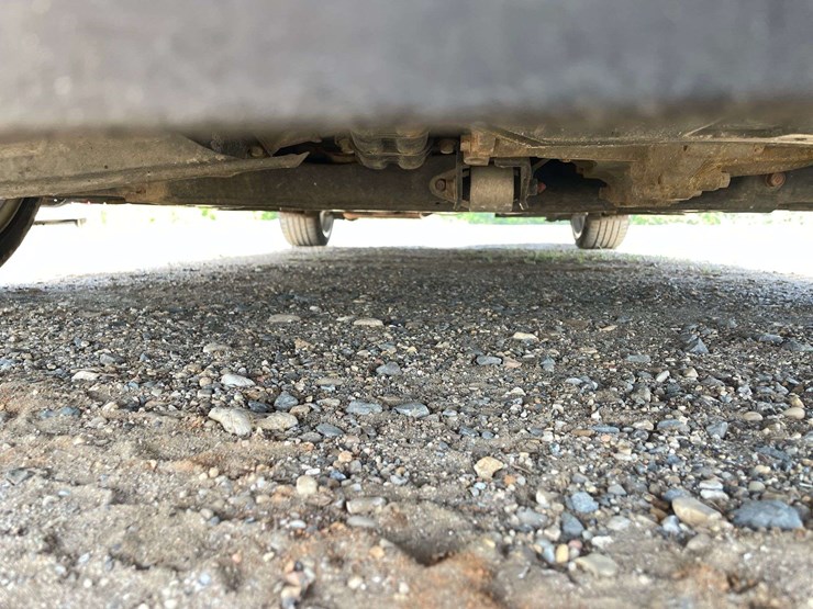 2012-hyundai-veloster-2-door-hatchback-(138,741-miles)-image-23