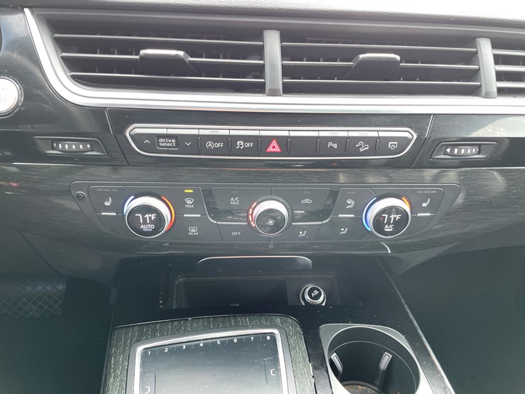 2018-audi-q7-image-37