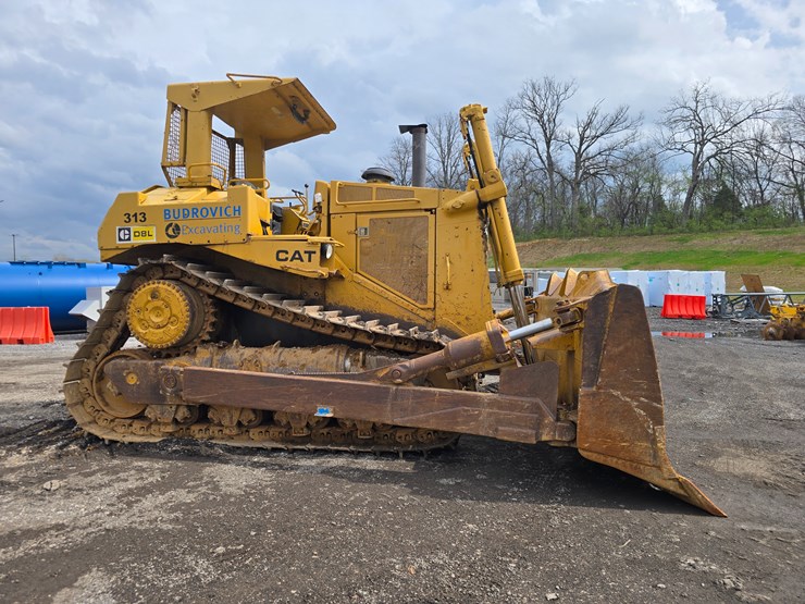 1970-caterpillar-d8l-image-21