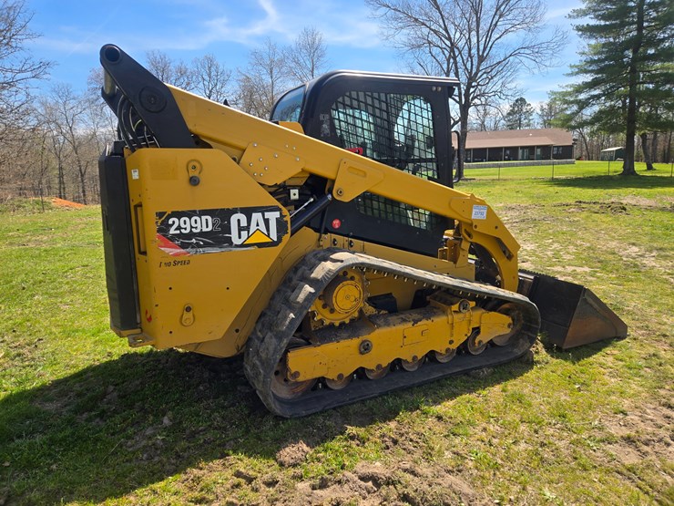 2018-caterpillar-299d2-image-16