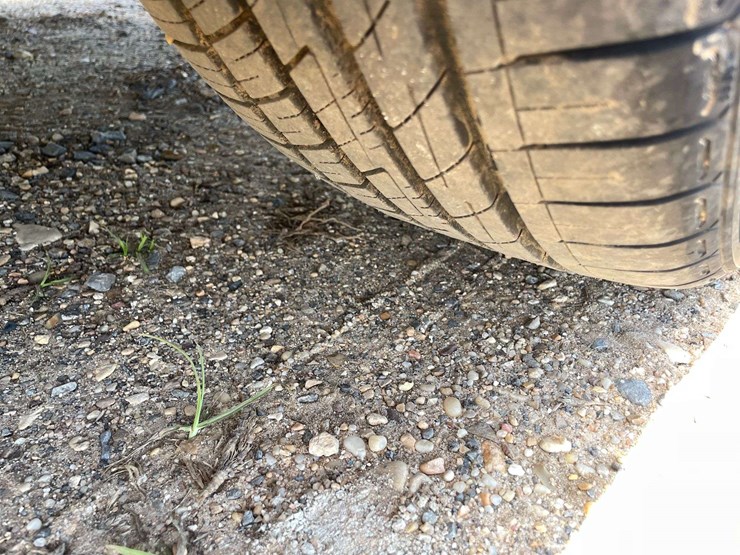 2012-hyundai-veloster-2-door-hatchback-(138,741-miles)-image-19