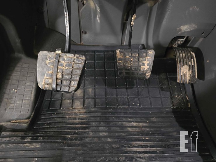 2017-international-prostar-image-13