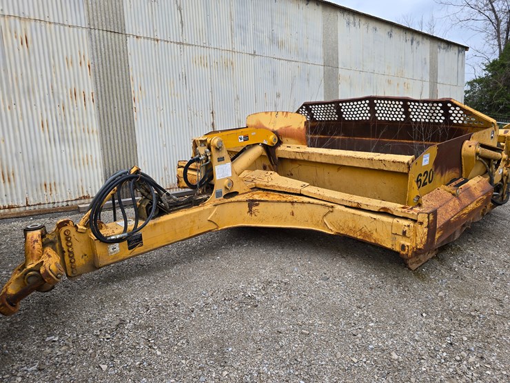 2006-deere-1812c-image-2