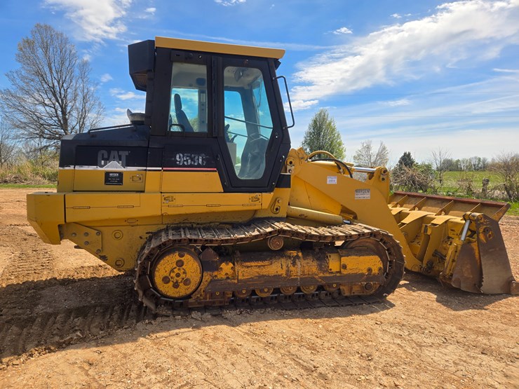 2001-caterpillar-953c-image-17