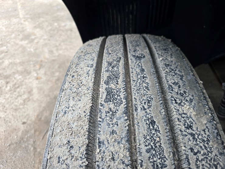 #22592-•-2019-mack-anthem-sleeper-truck-image-31