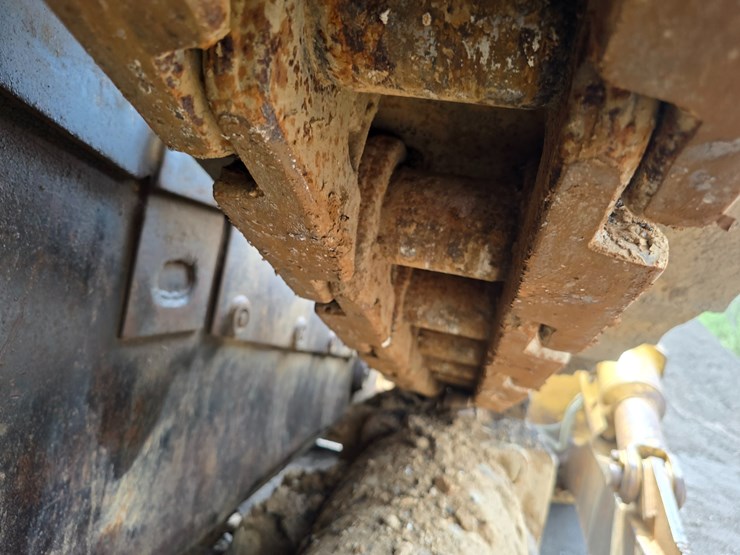 1970-caterpillar-d8l-image-45