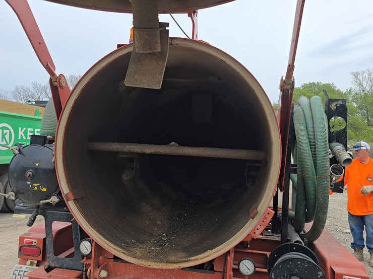 2017-ditch-witch-fx30-image-77