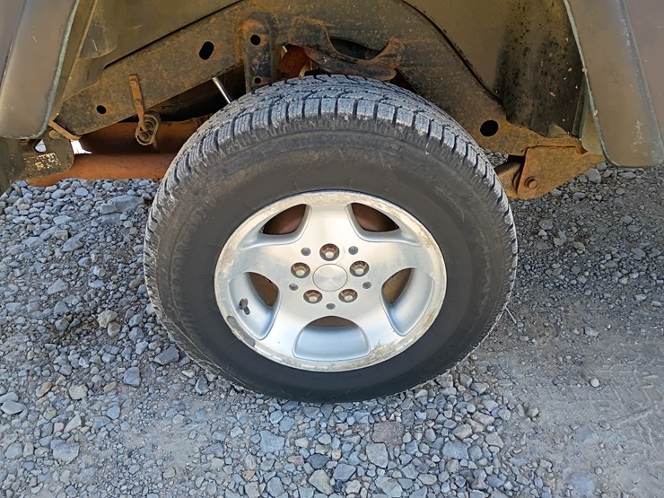 1997-jeep-wrangler-image-77