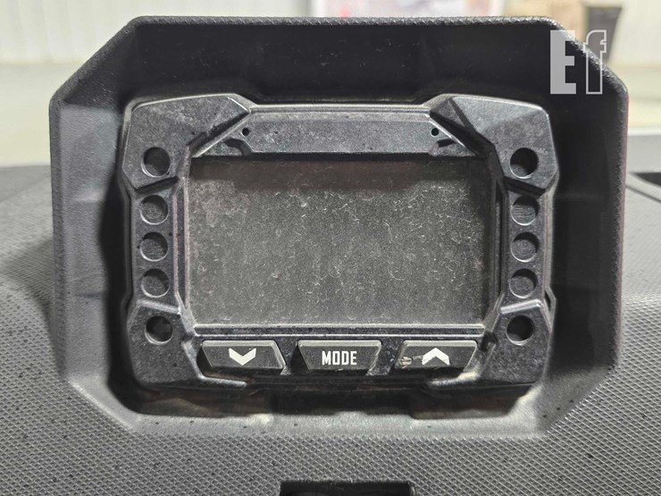 2024-polaris-pro-xd-4000d-image-12