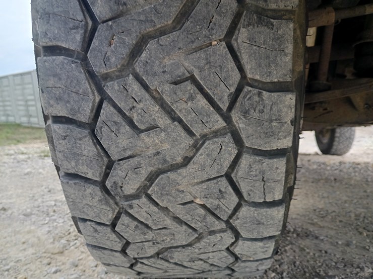 2013-chevrolet-2500-image-82