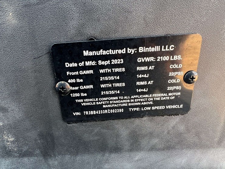 2023-bintelli-48-volt-electric-4-seater-golf-cart-w/-on-board-charger-(3.1-miles-showing)-image-34