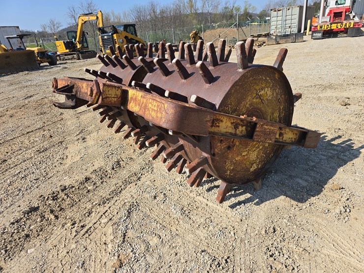 #22637-•-48"-pull-type-sheepsfoot-compactor-image-5