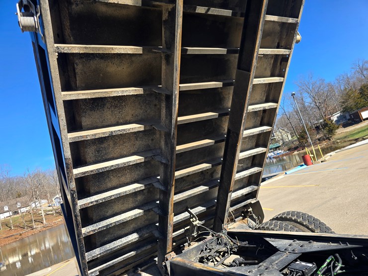 2000-sterling-l9500-image-39