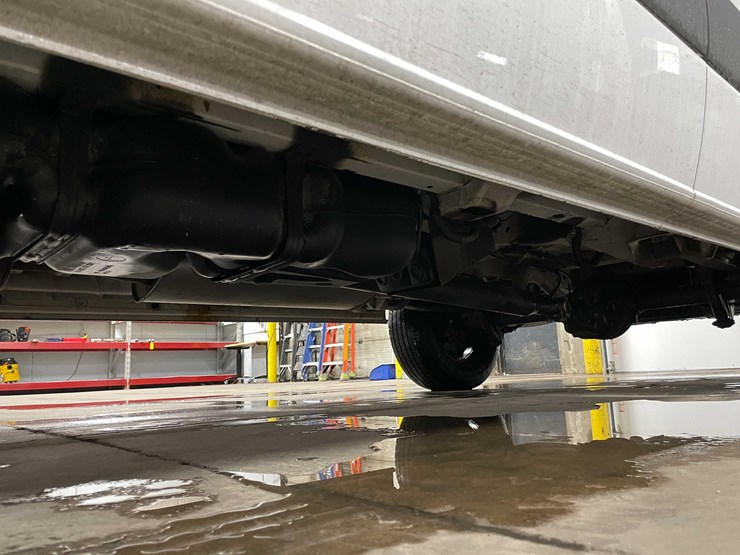 #1450-•-2019-mercedes-sprinter-van-(has-wi-title)-(of)-image-53