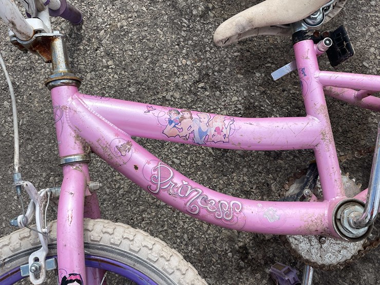 #7075-•-(5)-kid-bikes-(o3)-image-12