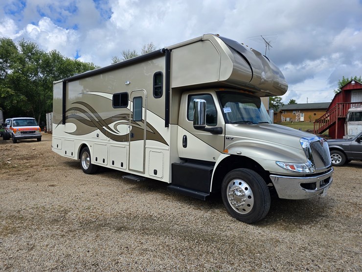 2021-international-mv607-image-35