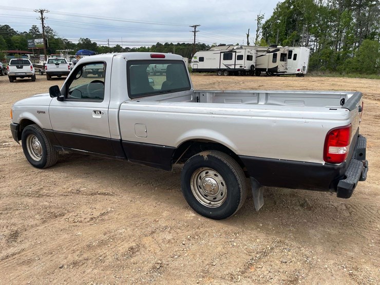 2004-ford-ranger-image-2