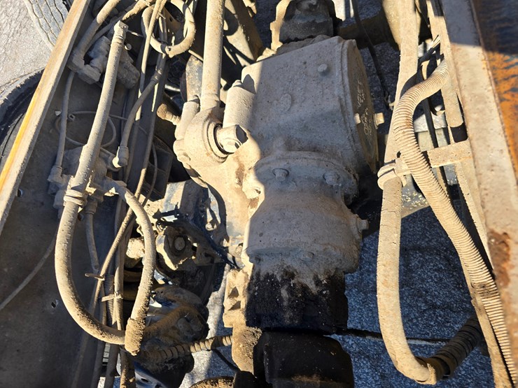 2001-mack-rd688s-image-87