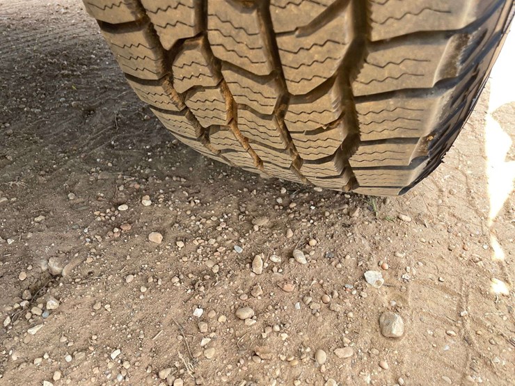 2013-jeep-wrangler-sport-image-21