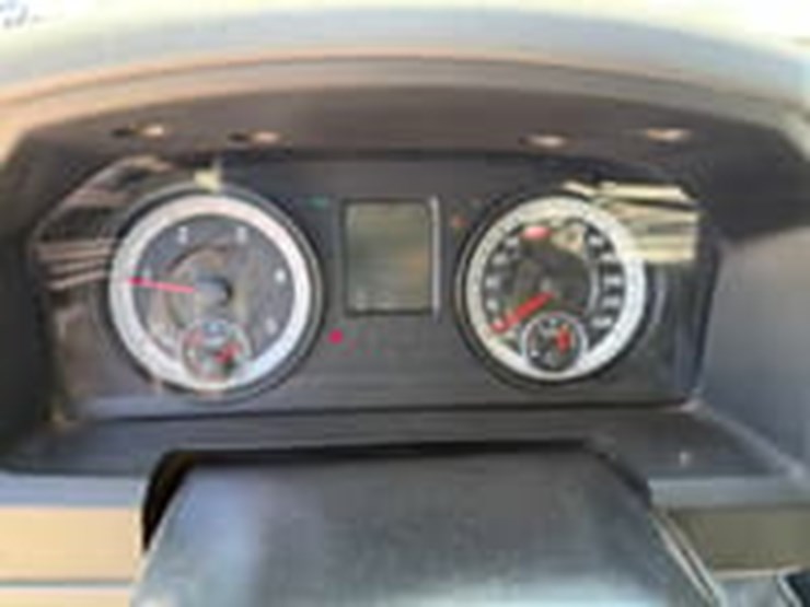 2014-ram-2500-tradesman-image-20