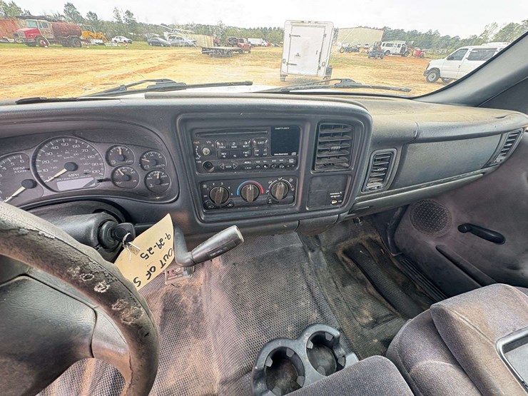 2001-gmc-sierra-2500-image-16