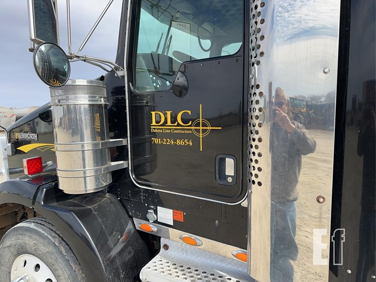 2005-kenworth-t800-image-43