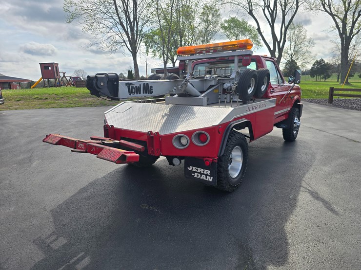 1995-ford-f350-image-16