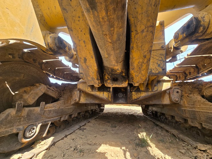 2005-caterpillar-953c-image-95