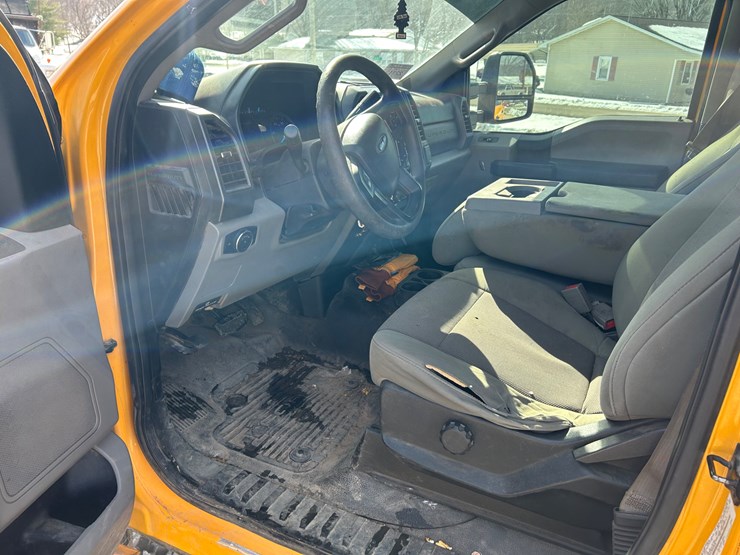 2018-ford-f250-image-28