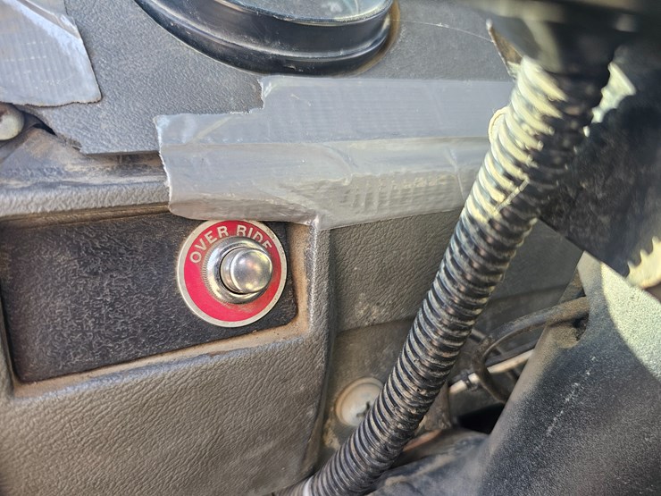 1998-mack-rd688s-image-141