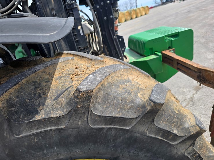 john-deere-6125r-image-52