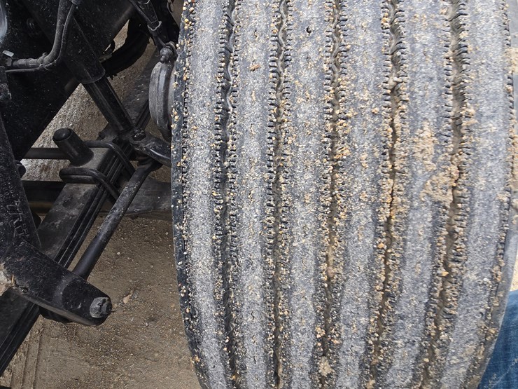 2017-western-star-5700xe-image-42