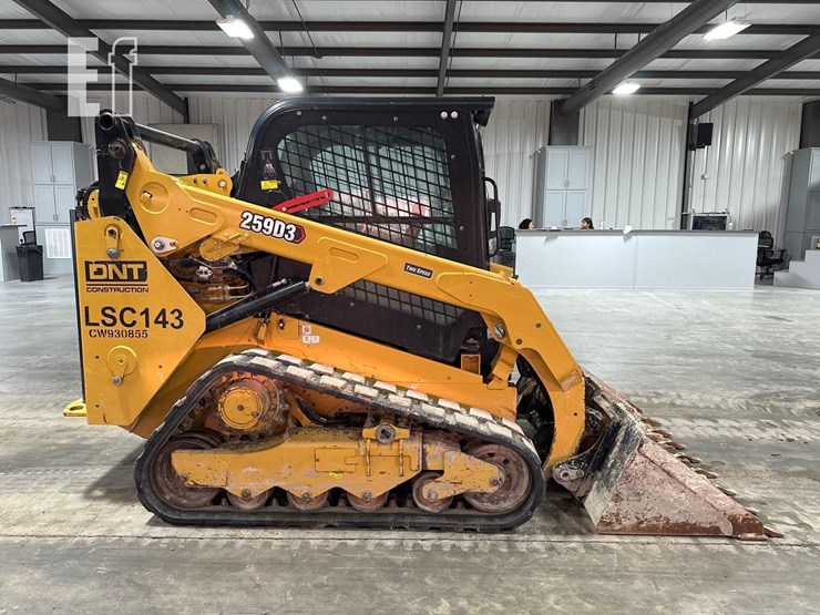 2023-caterpillar-259d3-image-6